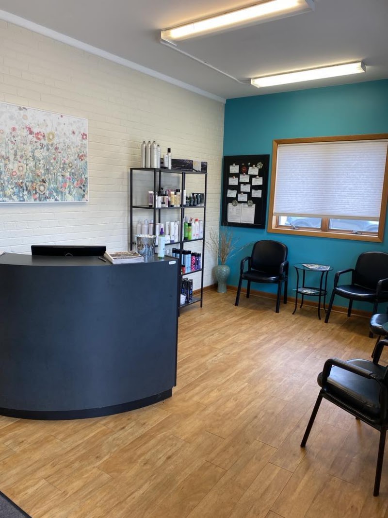 Sterling Beauty Salon, beauty salon in Austin, MN, photo 2 of 4